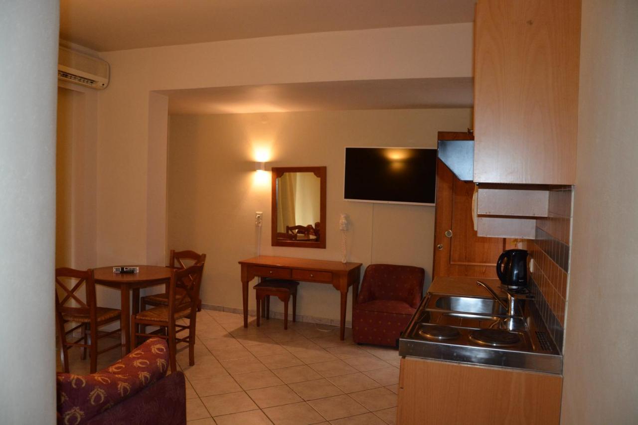 Eleni Beach Apartment Stalida Eksteriør billede